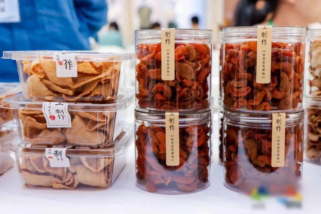 汇集物美,太太乐,雀巢,盒马鲜生等优质品牌,还有紫光园的奶皮子酸奶