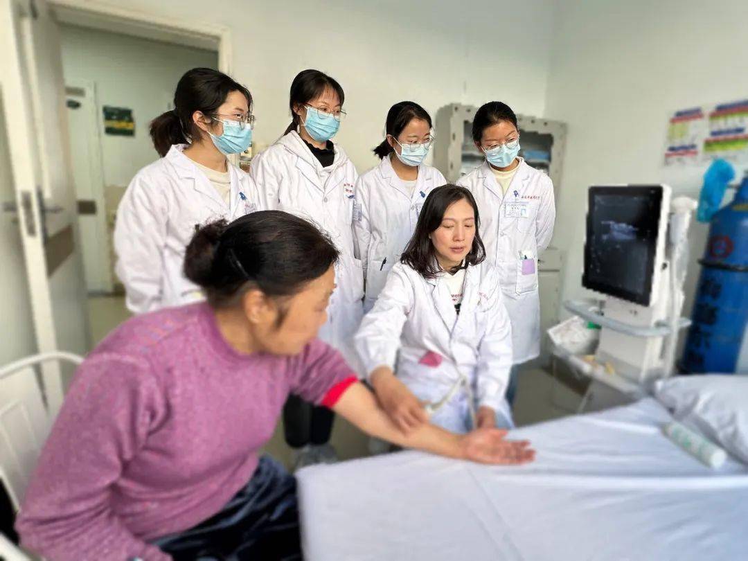 新闻丨我院肾病科举办世界肾脏日义诊活动