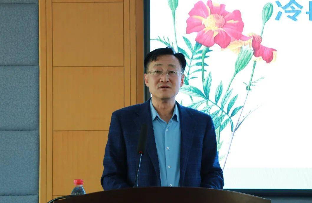 旅顺口区教育局召开冷冉教育思想研究与实践工作推进会暨干部教师培训