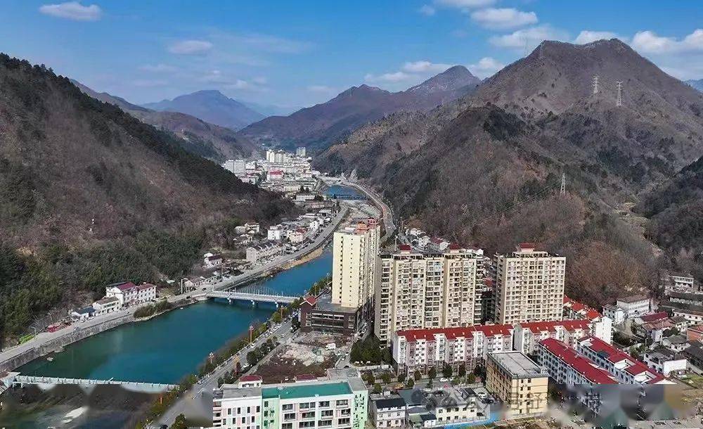 汉中加开多趟列车!详情→_佛坪_客流_信息