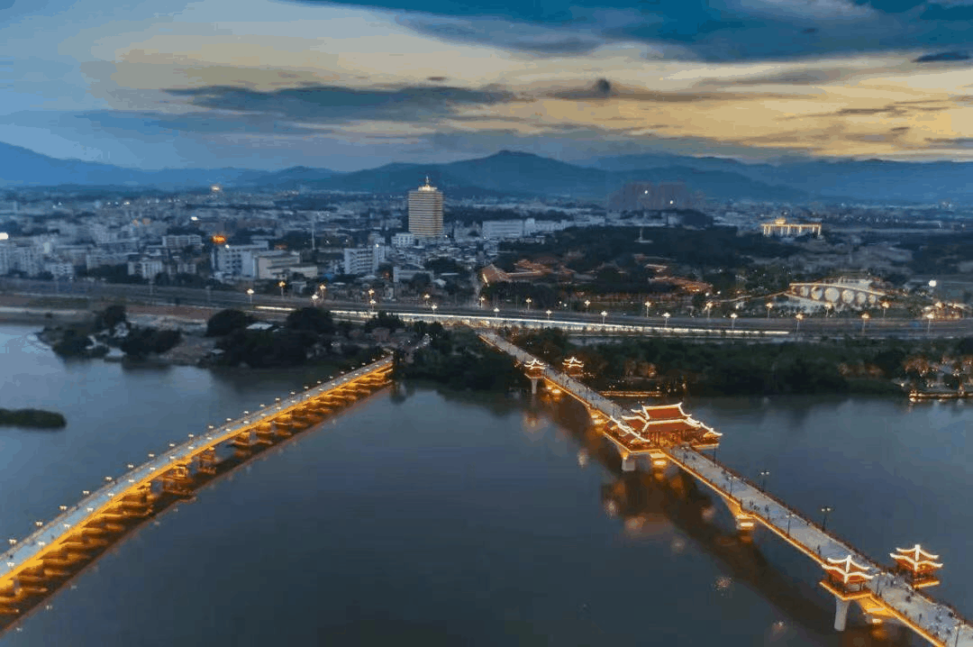 1080_718gif 动态图 动图