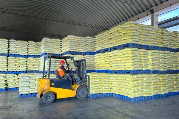 不负春光,铁路助力春耕运输!_化肥_云南_昆明