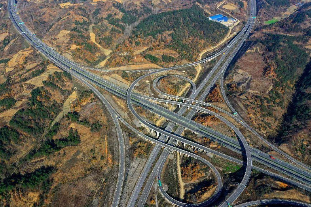 图/vcg而途经南阳的沪陕高速,二广高速等国家级高速公路,和311,312