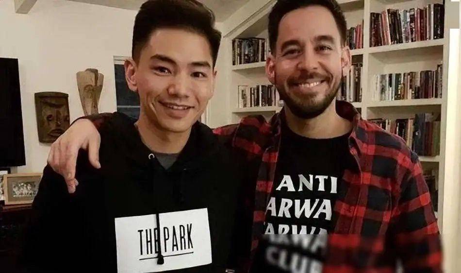 孔子第76代孙孔令奇求婚成功4克拉巨钻套牢再次相信爱情