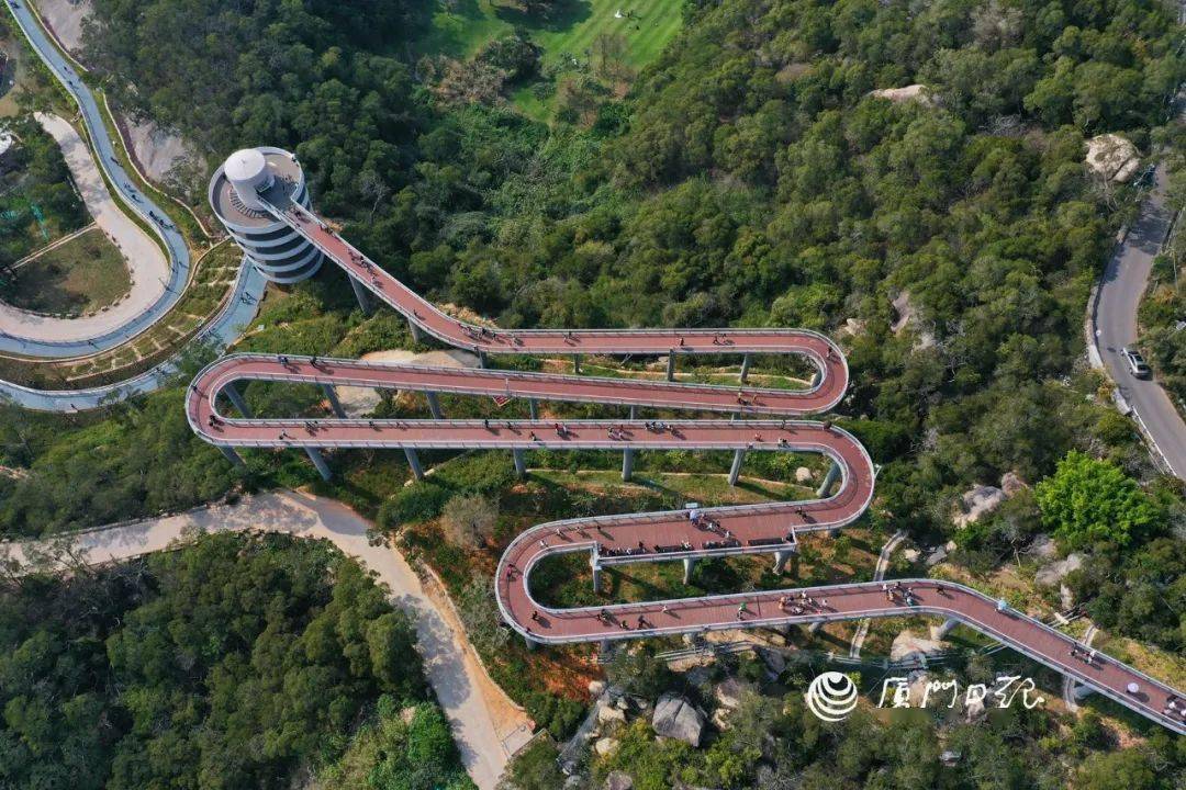 环湾区山脊步道图片