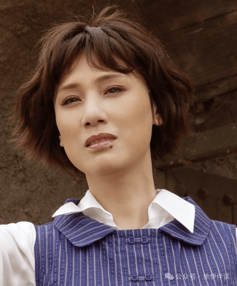 可婚后,柴米油盐酱醋茶取代了琴棋书画诗酒花,针头线脑,一地鸡毛的