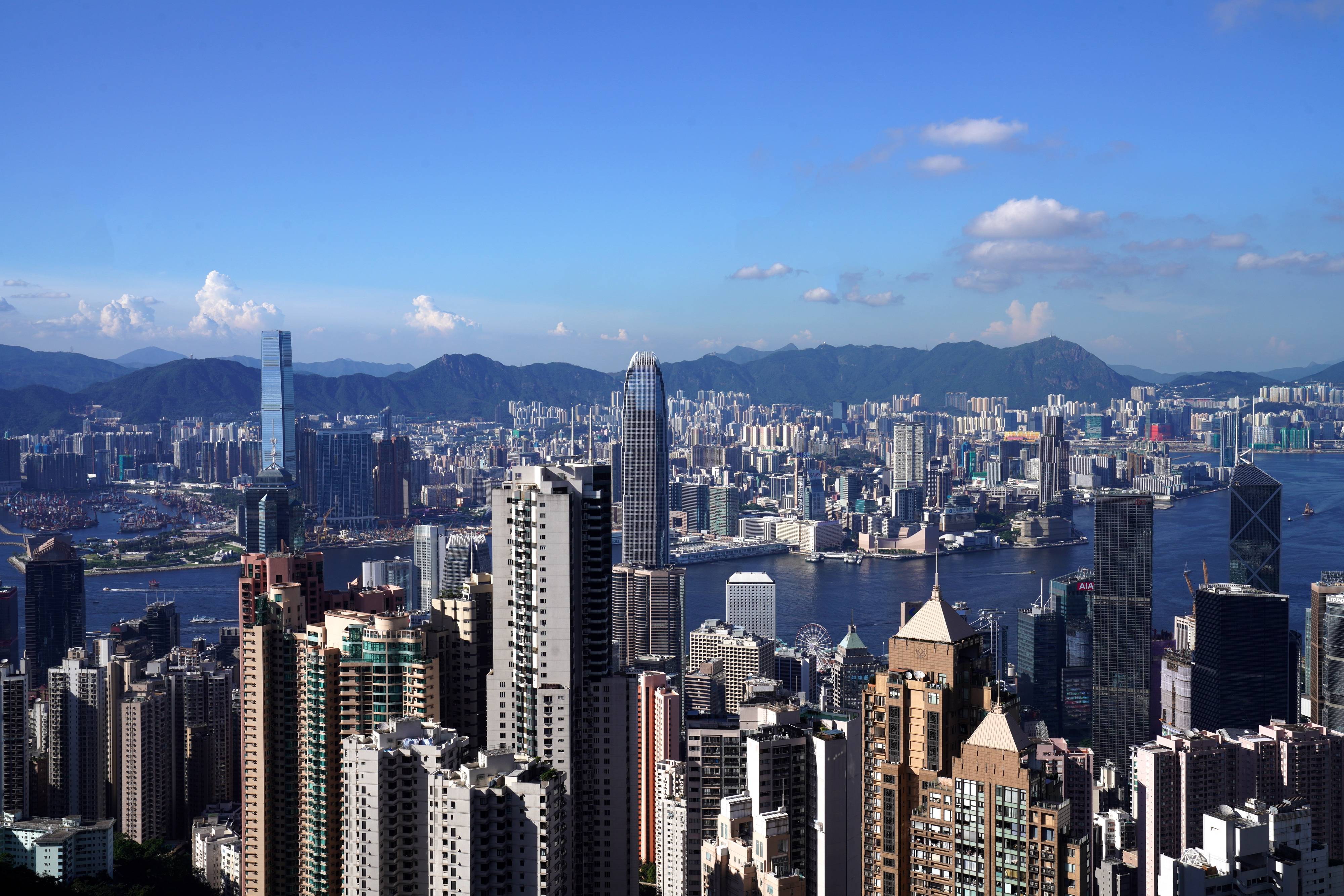 早读教育部公布24种本科新增专业南沙客运港64香港国际机场航线复航