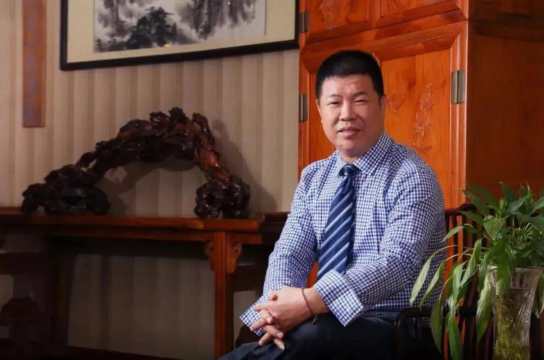 艺术人生陈忠让木雕艺术绽放新时代光彩