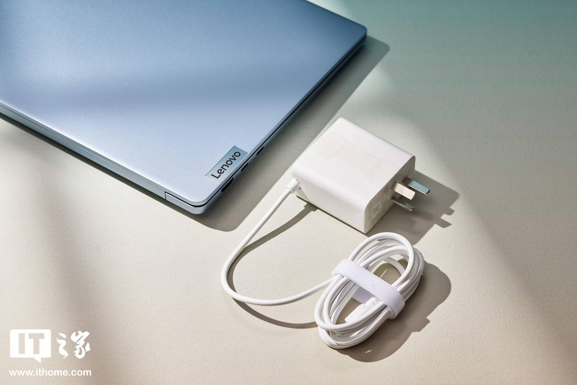 联想小新 pro14 2024 ai 锐龙版图赏:轻薄机身下的激进性能释放