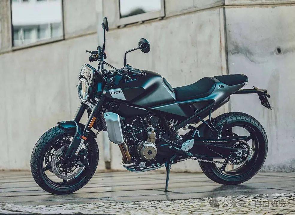 北欧复古风与橙色双缸的结合,husqvarna发布svartpilen