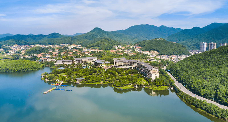 风景秀美有浙东香格里拉之称的九龙湖风景区内宁波九龙湖开元度假村