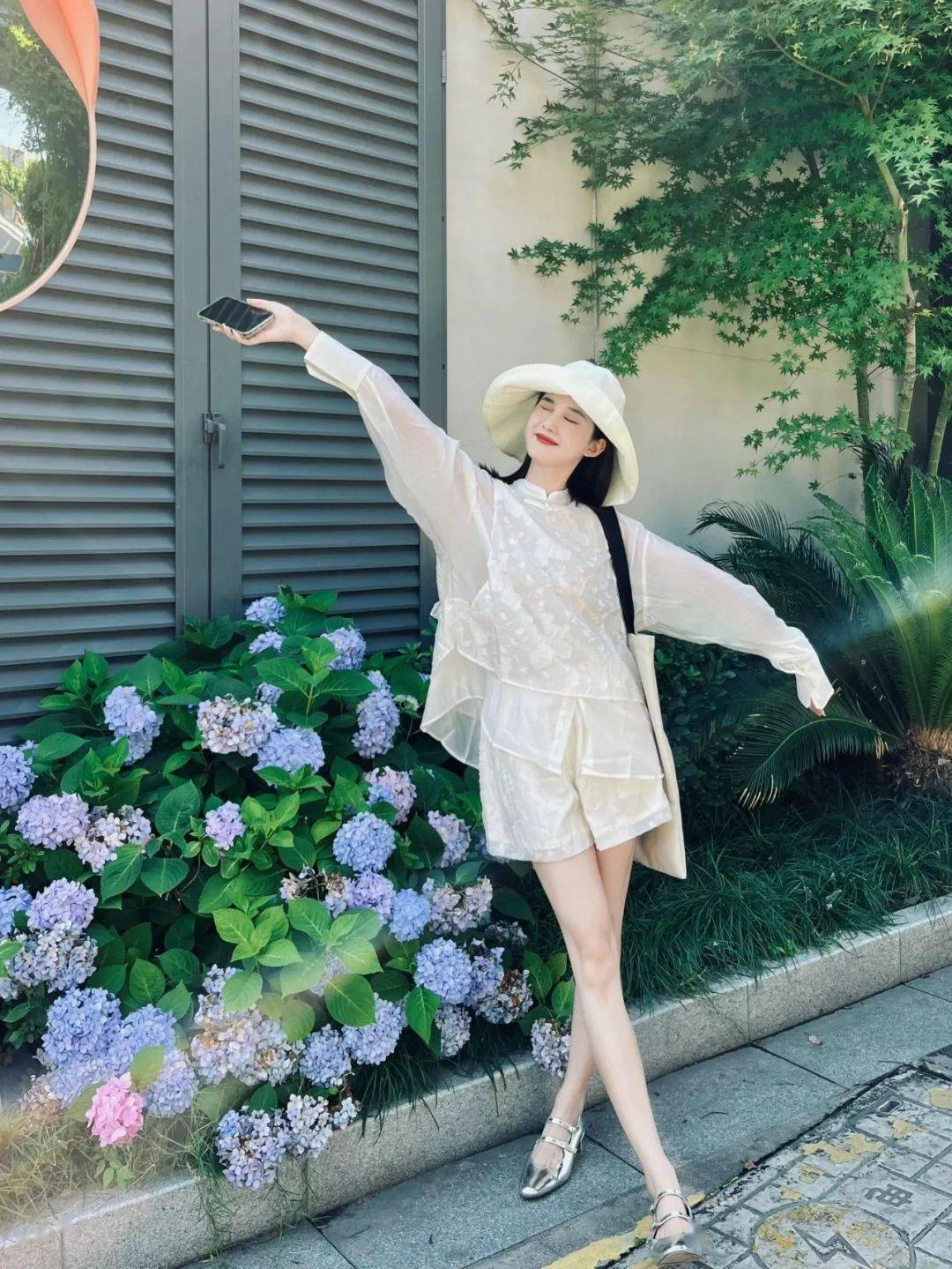 春天的物欲指甲油菜篮子针织衫漂亮睡衣