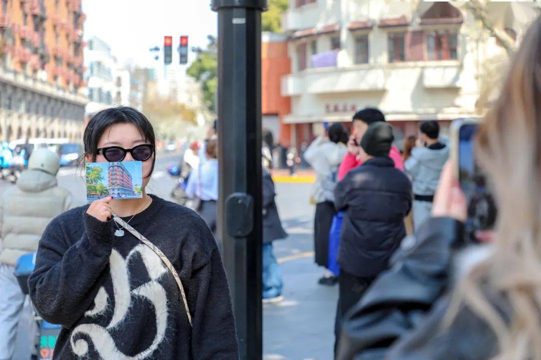 春分邮局沪上开业市民游客可免费领取明信片