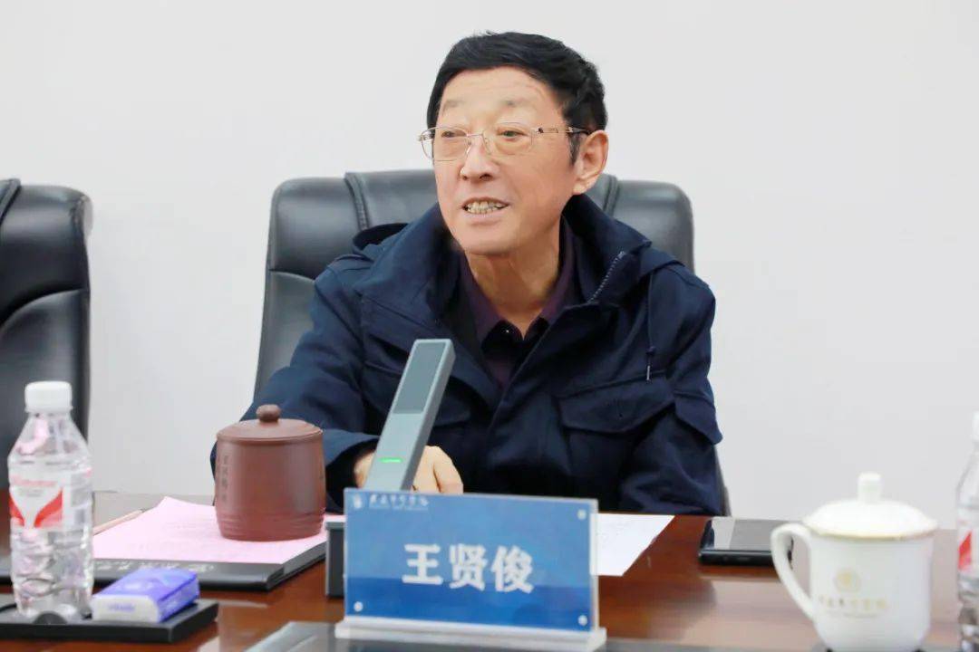 山东烟台农业技术推广中心党委书记,主任吴吉壮就科技创新,师资队伍