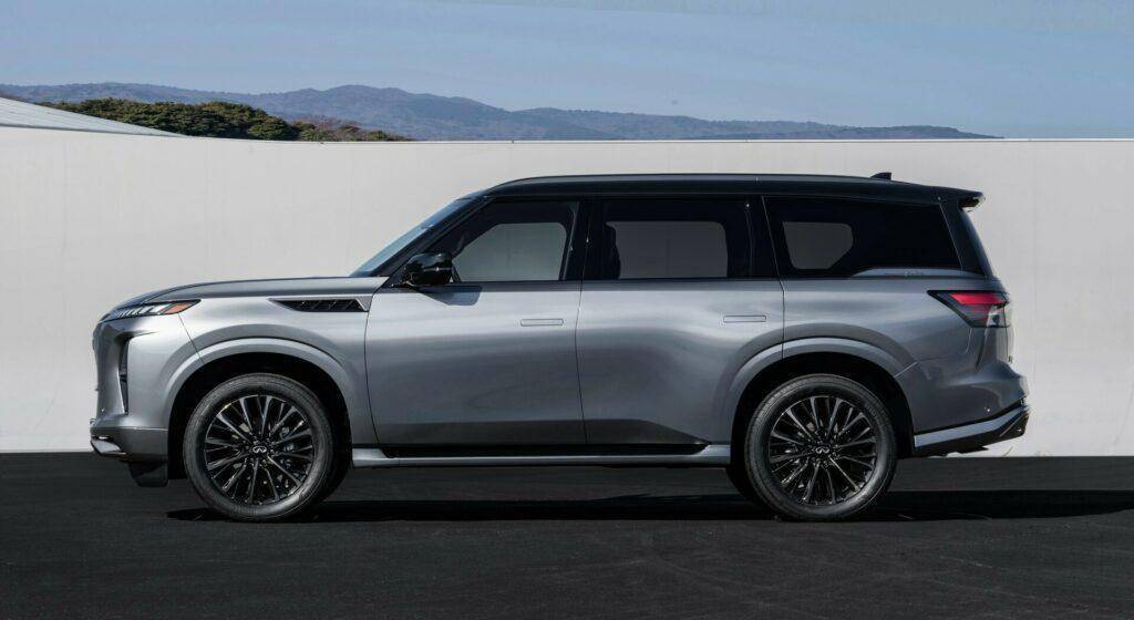 全新英菲尼迪qx80"精装途乐":徘徊在丰田雷克萨斯和本田讴歌间_搜狐