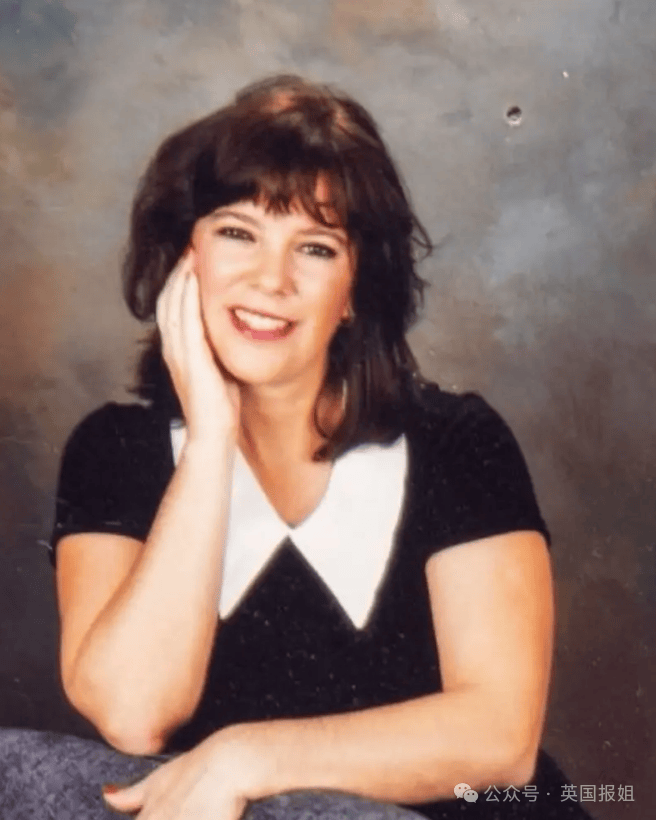 卡戴珊家最疯妹妹去世姐妹相爱相杀黑历史超多成家族害群之马