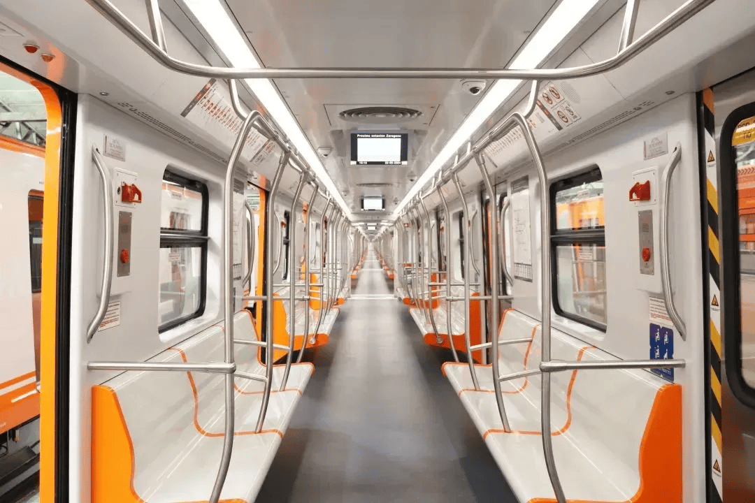 中车造墨西哥城1号线nm22型胶轮地铁列车上线运营