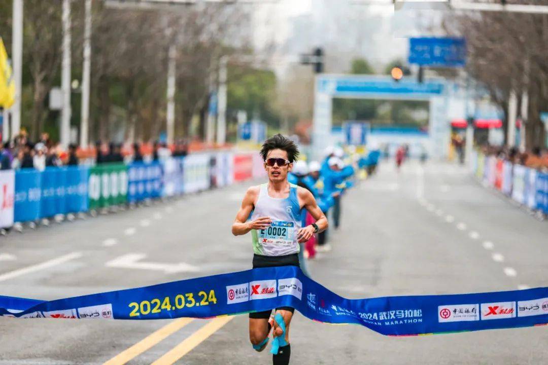 破纪录直击2024汉马精彩瞬间