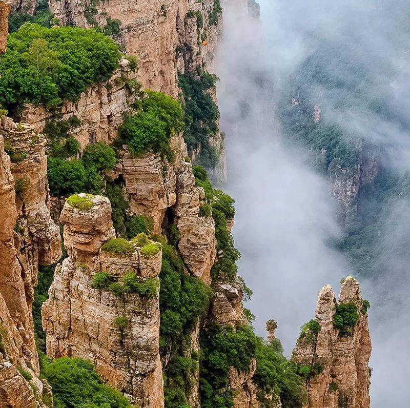 清明2日又见61太行山水巍巍太行の天下奇山白石山北方桂林易水湖恋