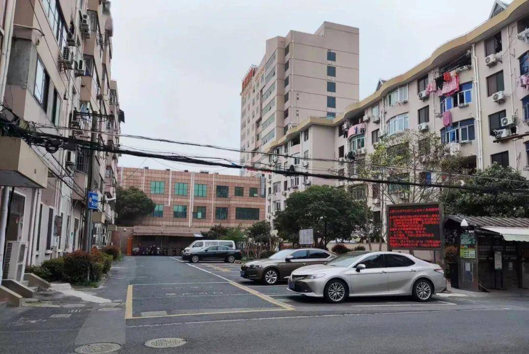 4部签约,1部开工!松江这里喜迎加梯"开门红"_居民_洞泾镇_电梯