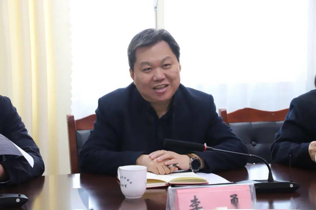 邹平市行政审批服务局党组书记局长李勇带队到开发区行政审批服务局