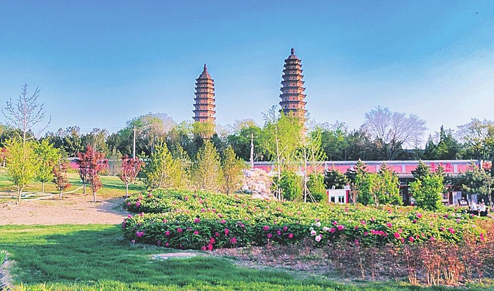 【迎着春风踏青去】踏青登山 我省这些地方值得去_名山_清凉山_建筑