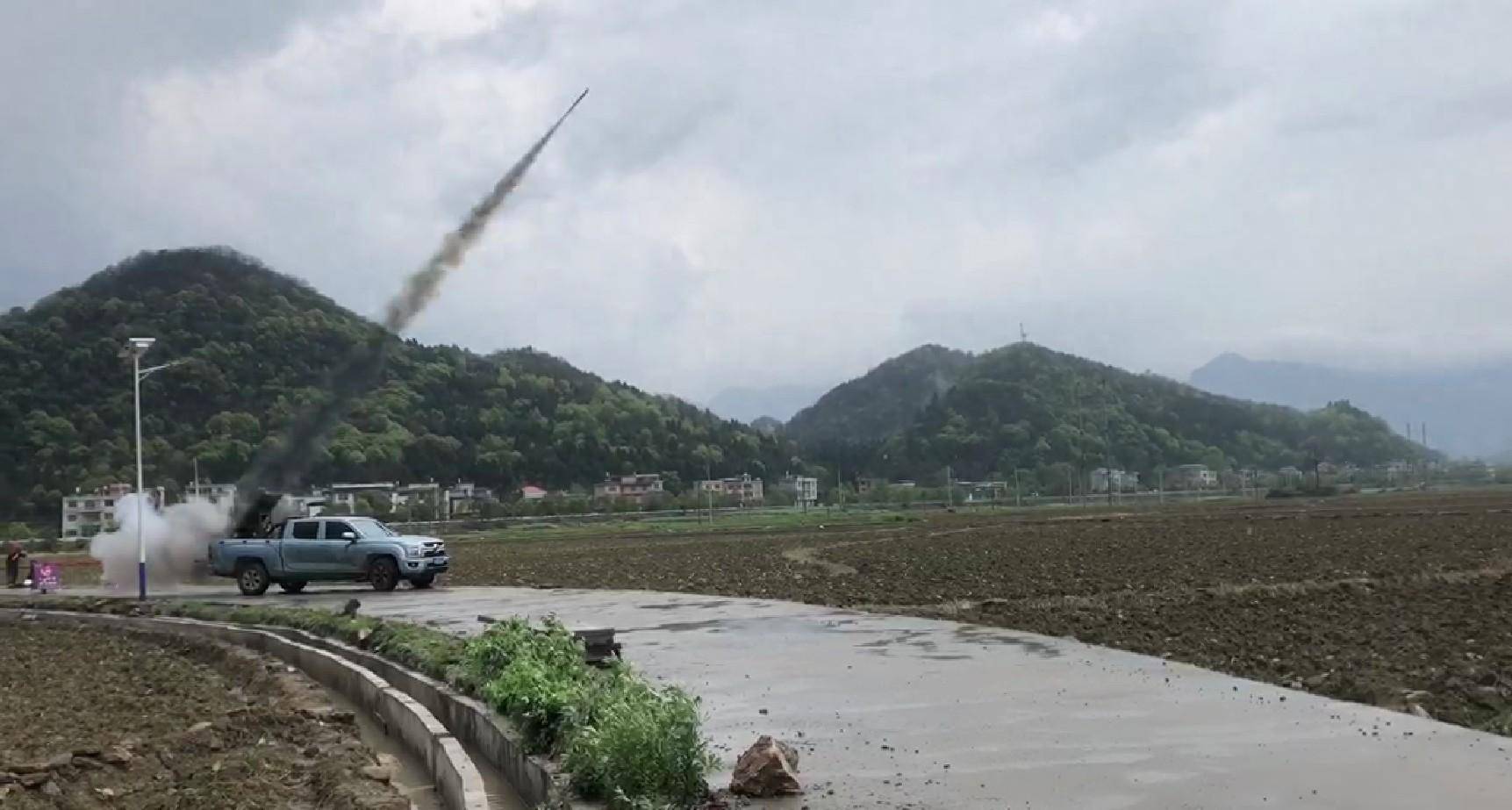 永州市气象部门积极开展人工防雹作业_春播_冰雹_天气