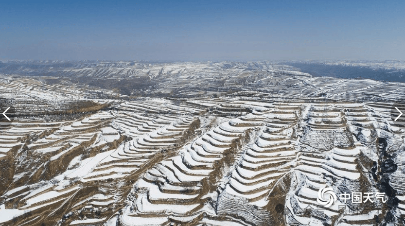 航拍雪后甘肃定西梯田 宛如巨型水墨画_安定区_白雪_网讯