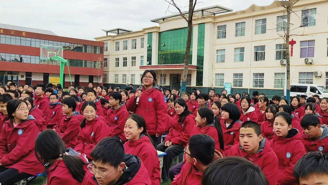 团市委联合市司法局在永乐中学开展预防校园欺凌法治报告会