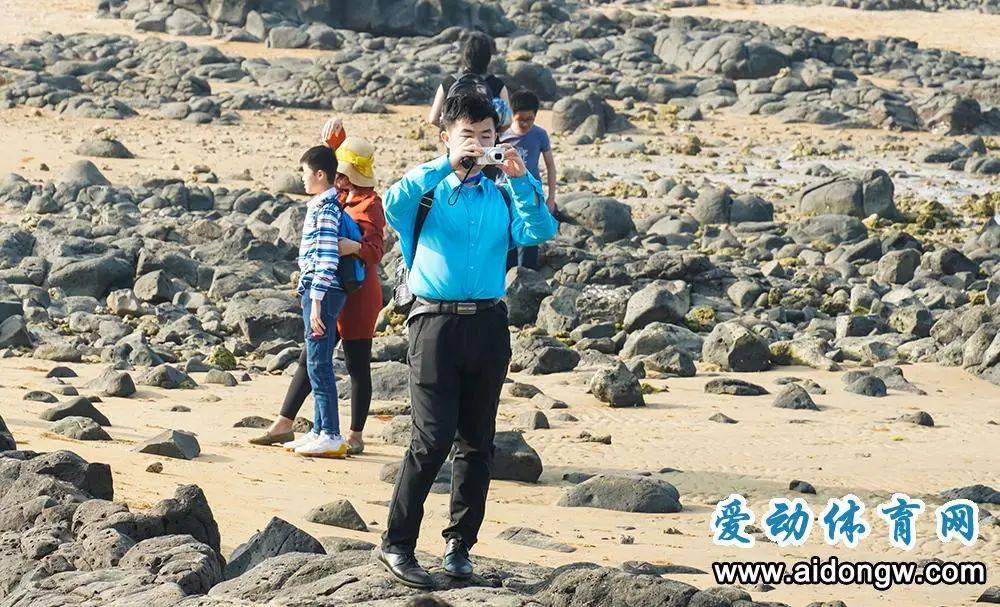 晚报杯参赛棋手游临高美景体验舌尖上的临高