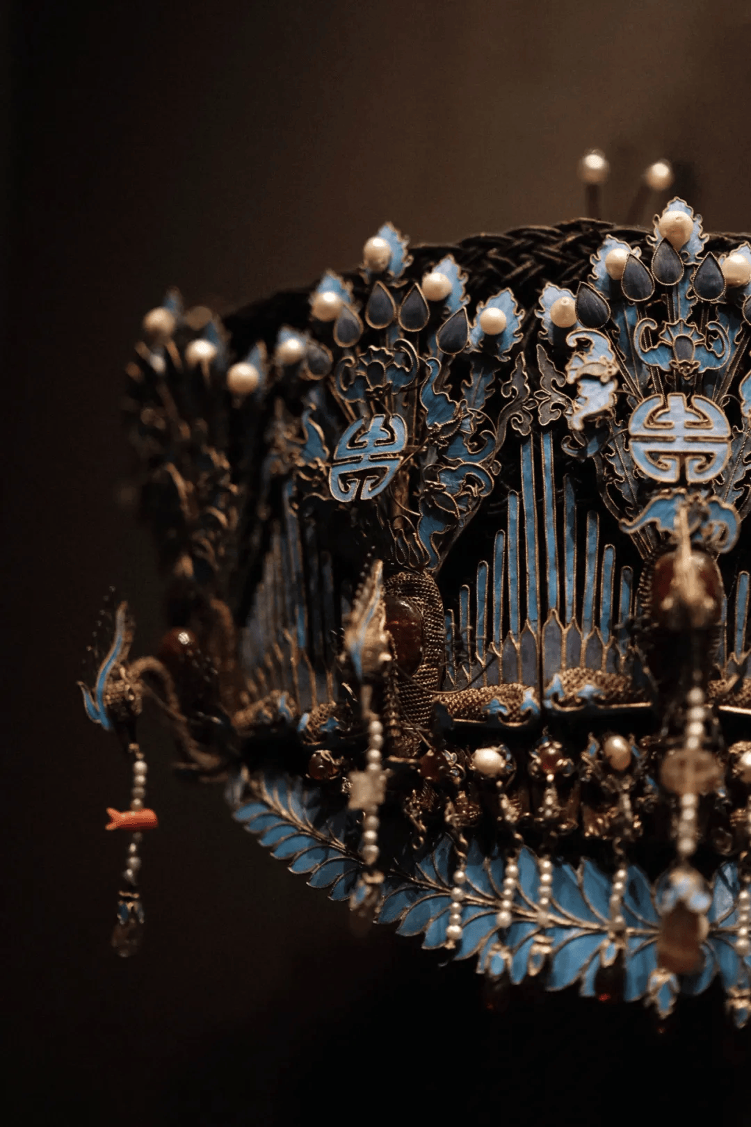 摄影/林朵多清代刺绣耳罩.摄影/林朵多05.