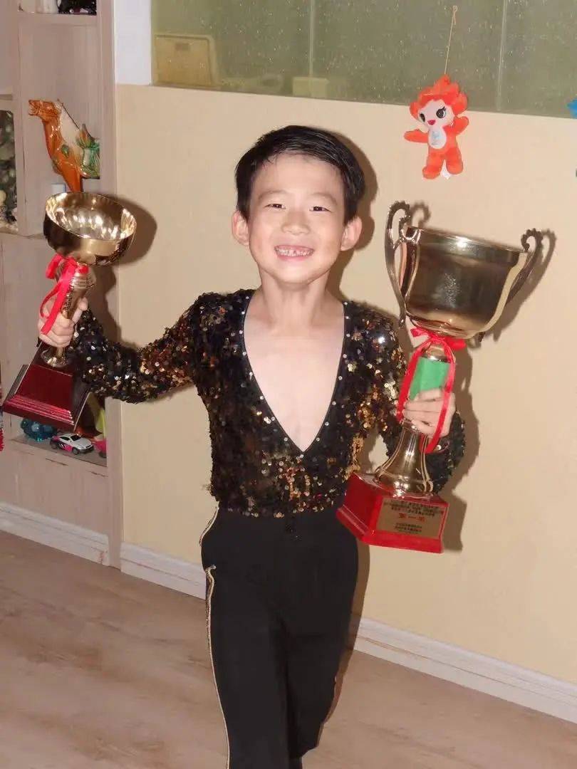 文鑫_军营_祝林芳