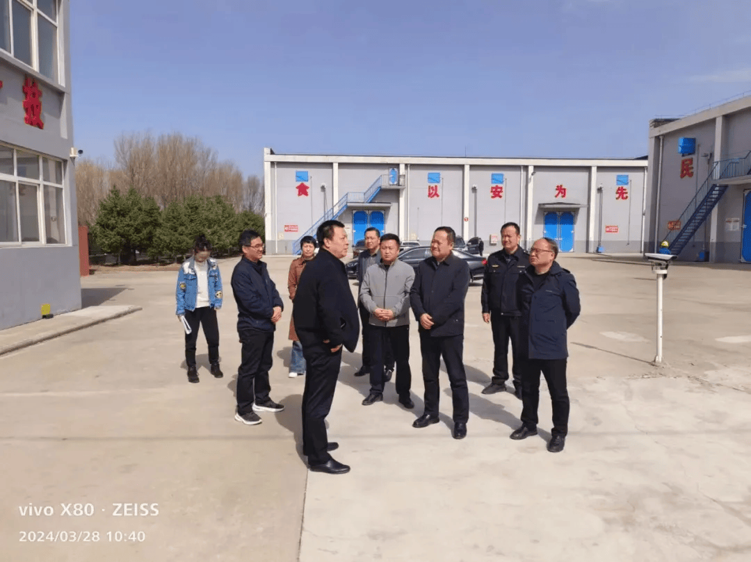 县委副书记,县长陈斌就黄龙县创建工作进行了深入交流,市食安城