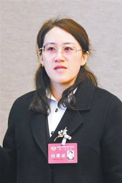 市政协委员,武乡县石北乡郭江燕山西沁州黄小米(集团)有限公司,是全省