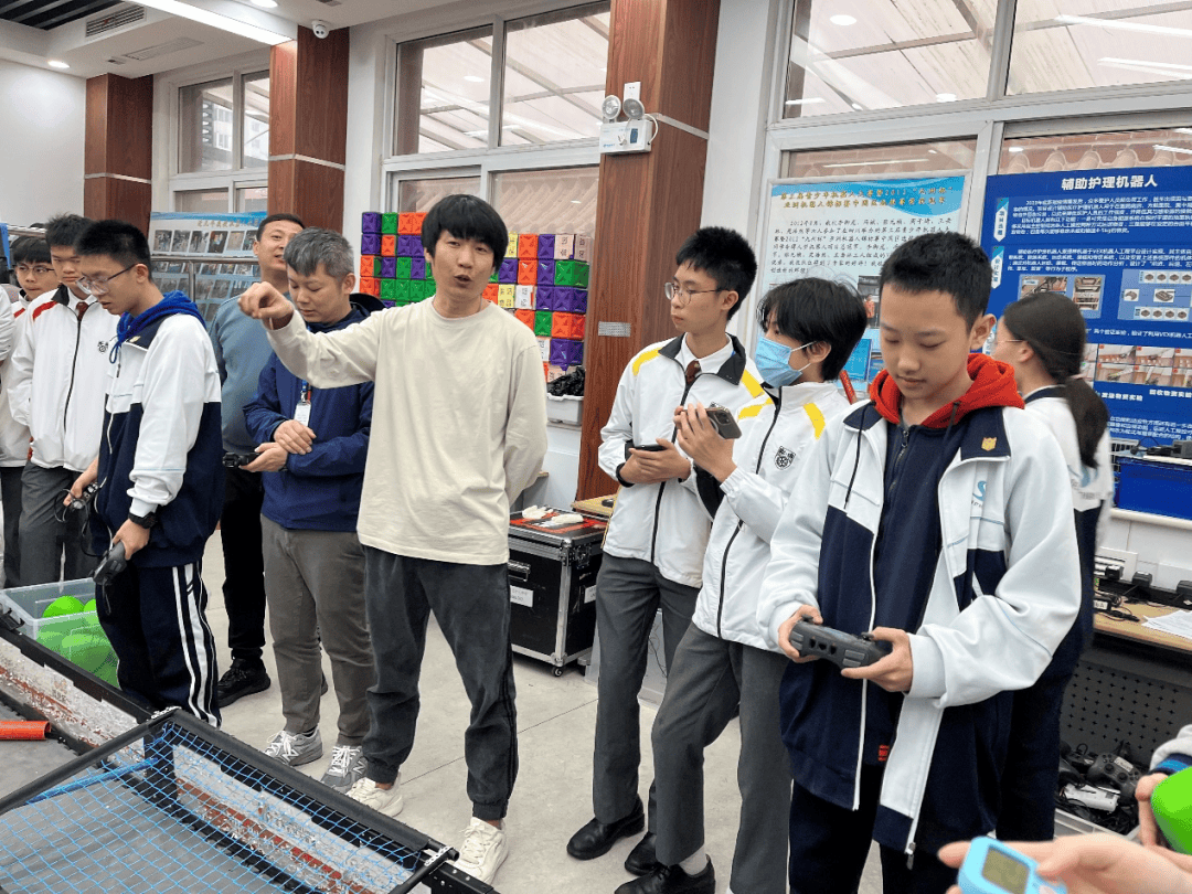 57中学动态交流春风拂送友谊曲京港共育谱新篇香港姊妹学校友好交流