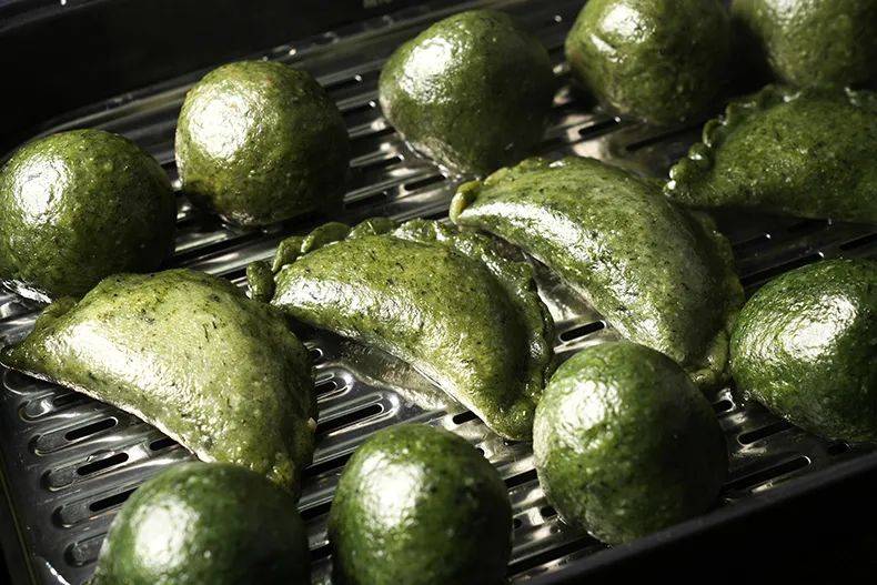 唯有一口传统艾草青团,才能感受到春意盎然