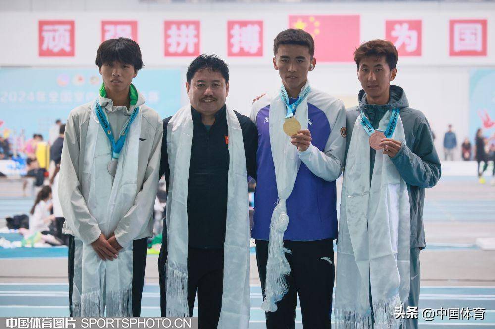 田径全锦赛田峻豪马成娜分获男女200米冠军扎西次仁男子3000米折桂