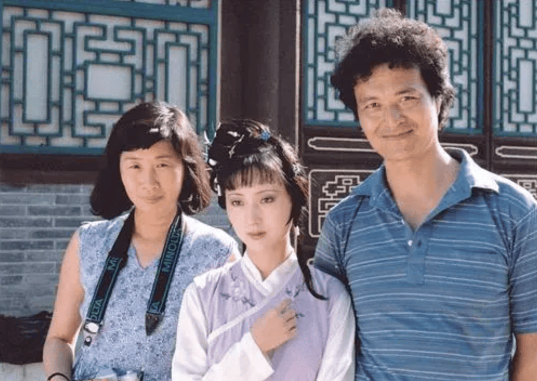87红楼梦试妆照太辣眼,幸好请来了化妆师杨树云,化得才叫漂亮