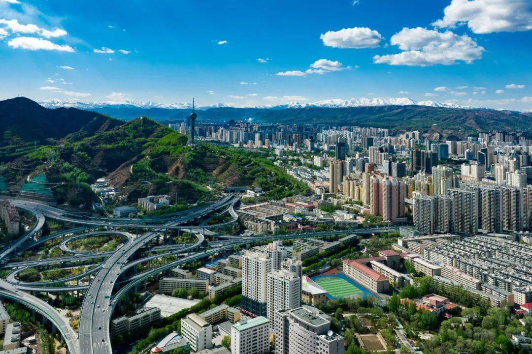 西宁美景,北京地铁线上热播一周!_城市_中国_生态