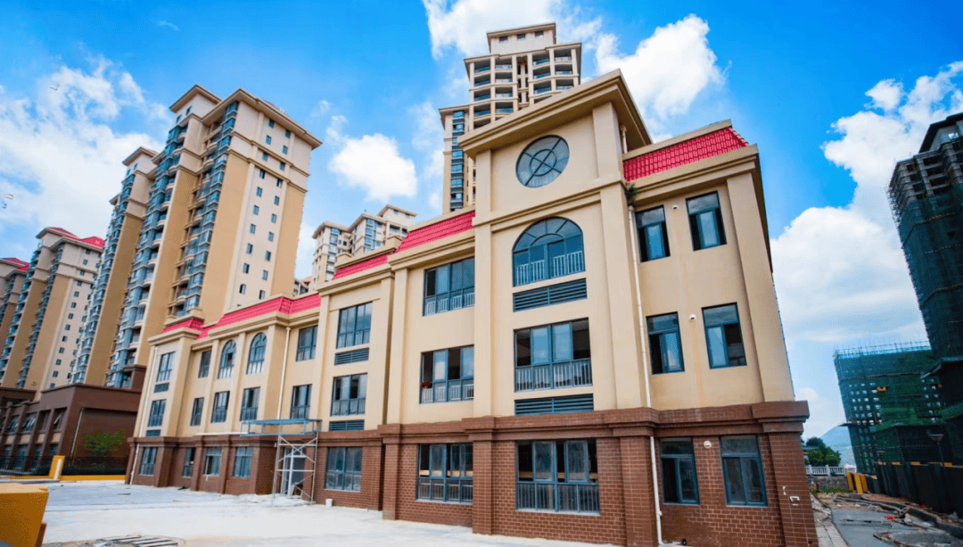 阳光广播洛江区双阳中心幼儿园2024年清明节放假通知与温馨提示