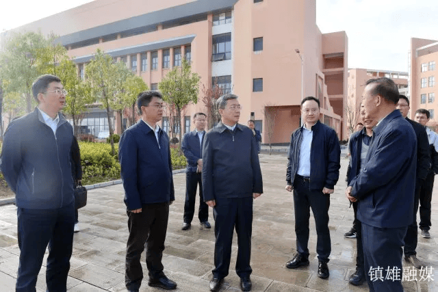 云南技师学院镇雄分院正式挂牌成立