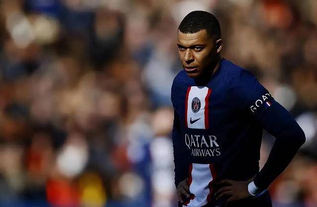 恩里克妙计留人巴黎圣日耳曼四冠王诱惑姆巴佩留队