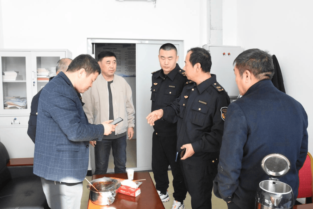 平安校园科右前旗食品药品监督管理局到学院督导检查食品安全工作