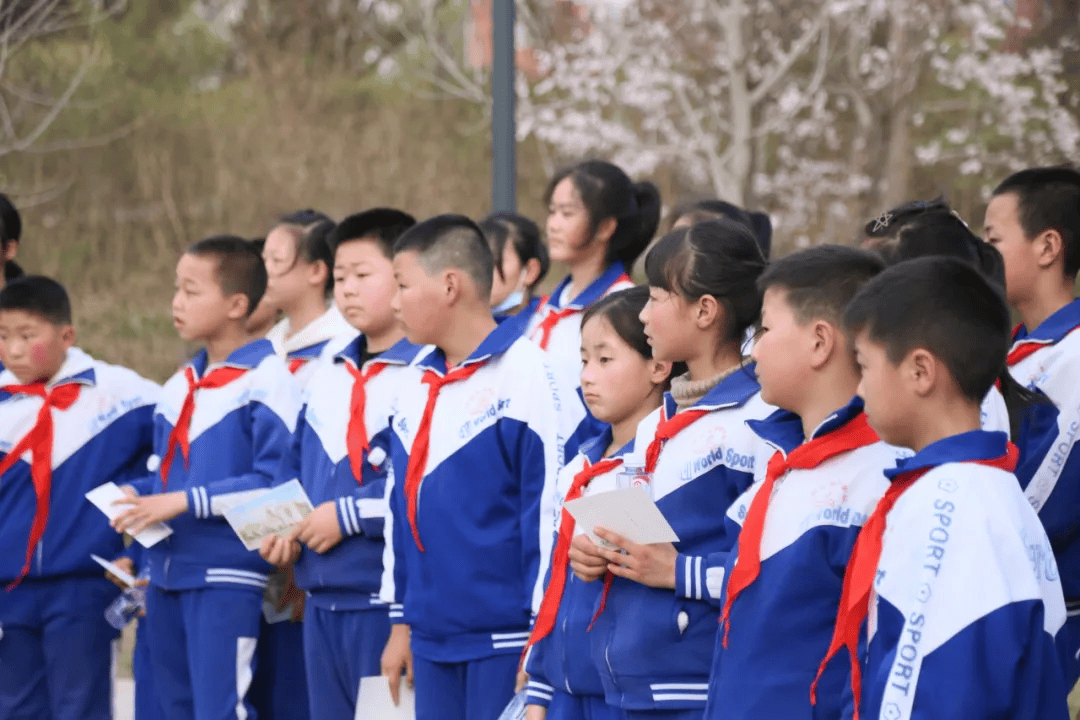 妈妈你看这里是兰州大学