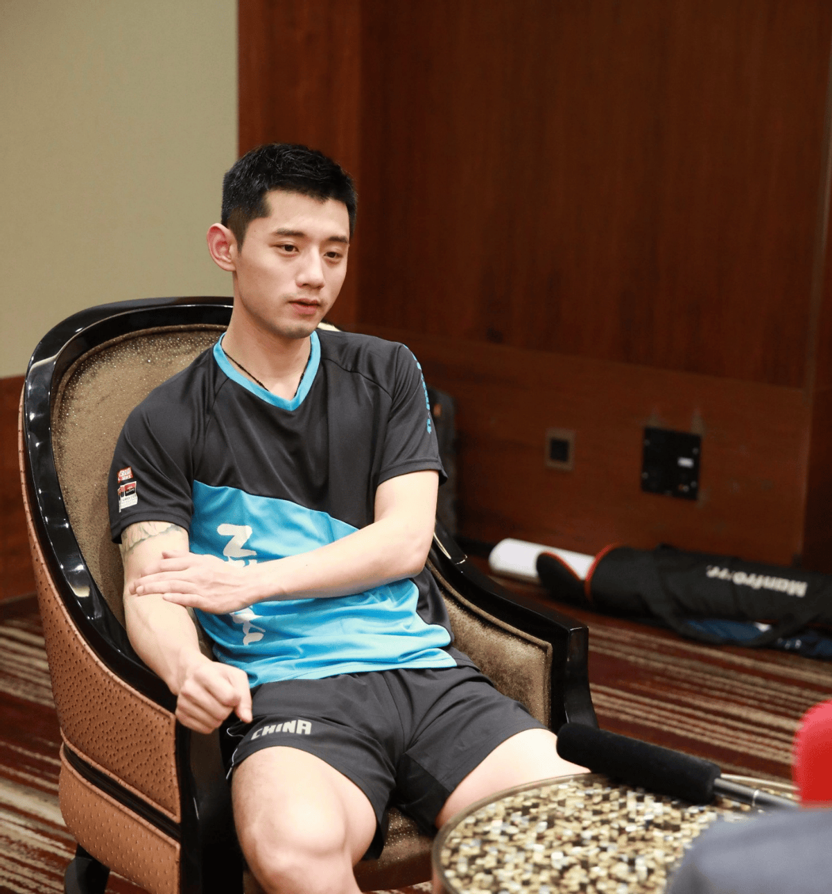 张继科宣布感人决定,为中国乒乓球做贡献,刘国梁感动_球迷_乒坛_直播