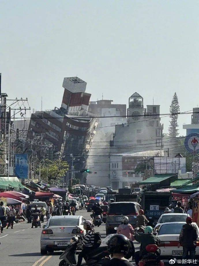 深圳赛格大楼地震图片