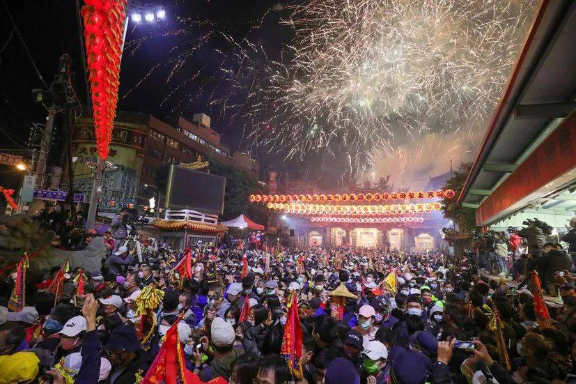 台湾大甲妈祖起驾开启一年一度绕境巡游