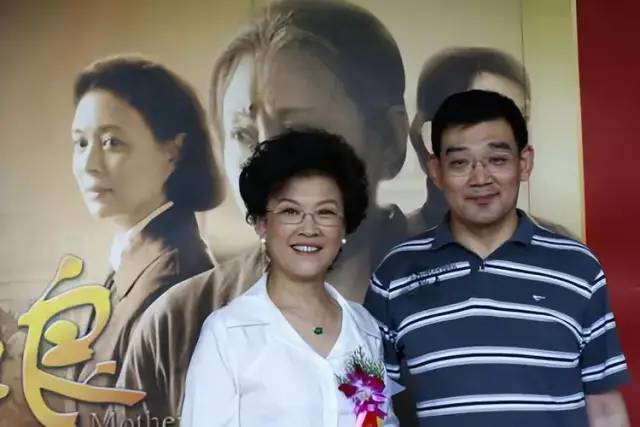 著名演员宋春丽我这辈子最正确的决定就是在61岁高龄做了妈妈