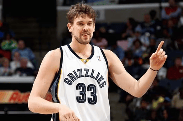 湖人只能放弃他了_布朗尼_比赛_加索尔