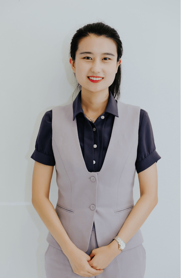 生长,向阳前行18年的招行生活丰富了我的人生阅历,我也从一名客服专员